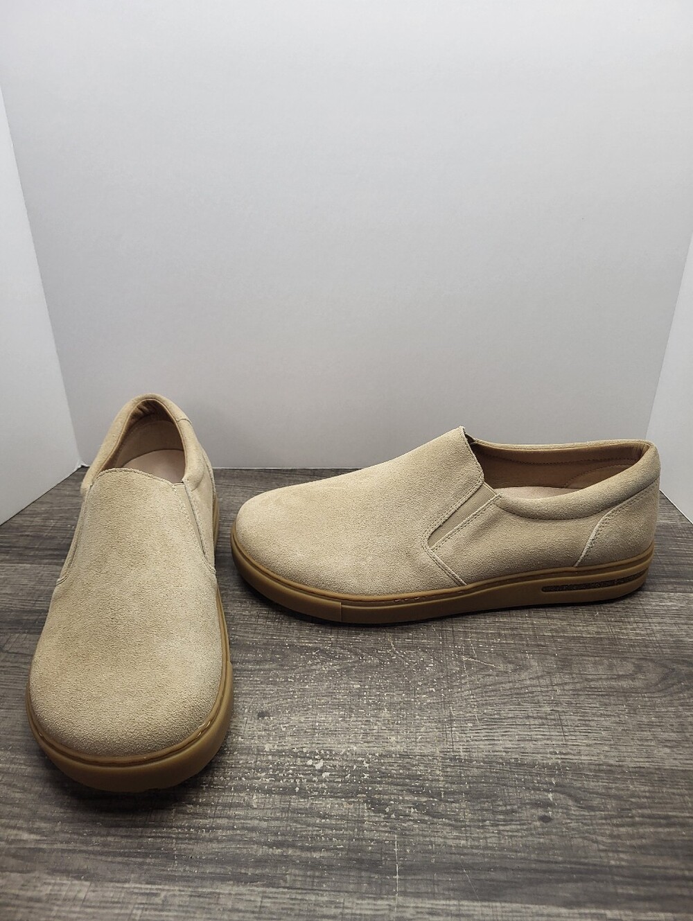 Birkenstock Oswego Mens Size 11 Taupe Suede Slip On Sneaker Loafer NEW